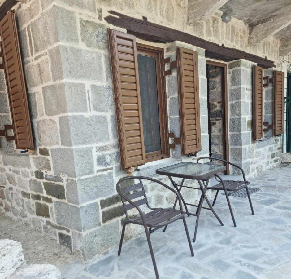 Апартаменти Οικιεσ Παλιοσ Φουρνοσ Праманда Екстер'єр фото