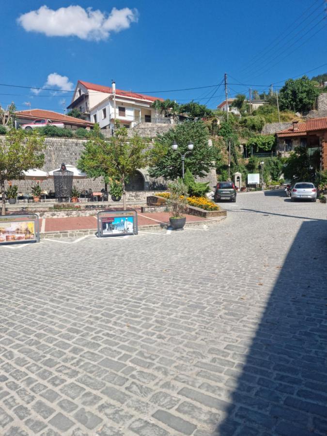 Апартаменти Οικιεσ Παλιοσ Φουρνοσ Праманда Екстер'єр фото
